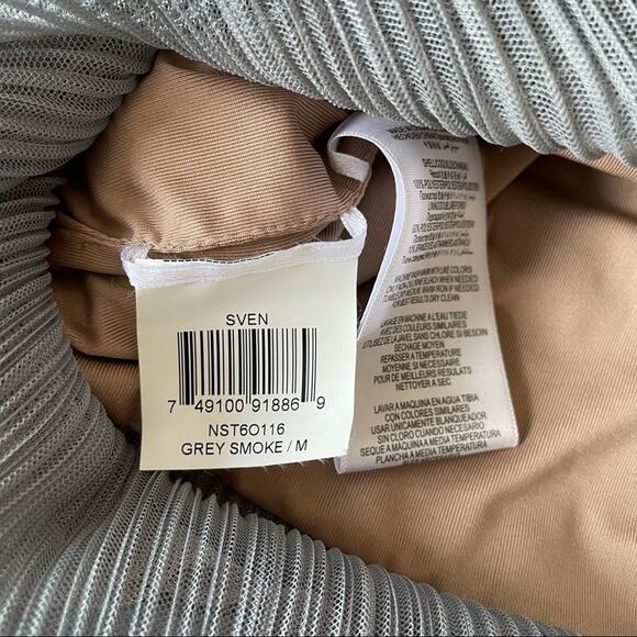 BCBGMaxAzria Sven Peplum Micropleat Mini Dress Cocktail Party M Grey Smoke NWOT - Picture 8 of 10